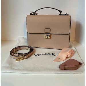 Vemar NWOT Chic in a bag!